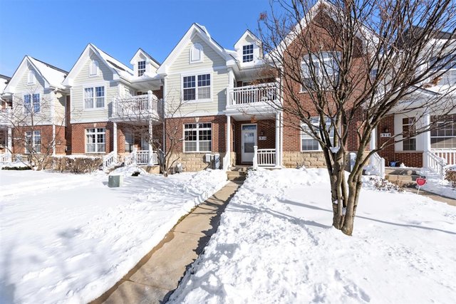 1916 Keystone Place Schaumburg, IL 60193 - Photo 25 of 30