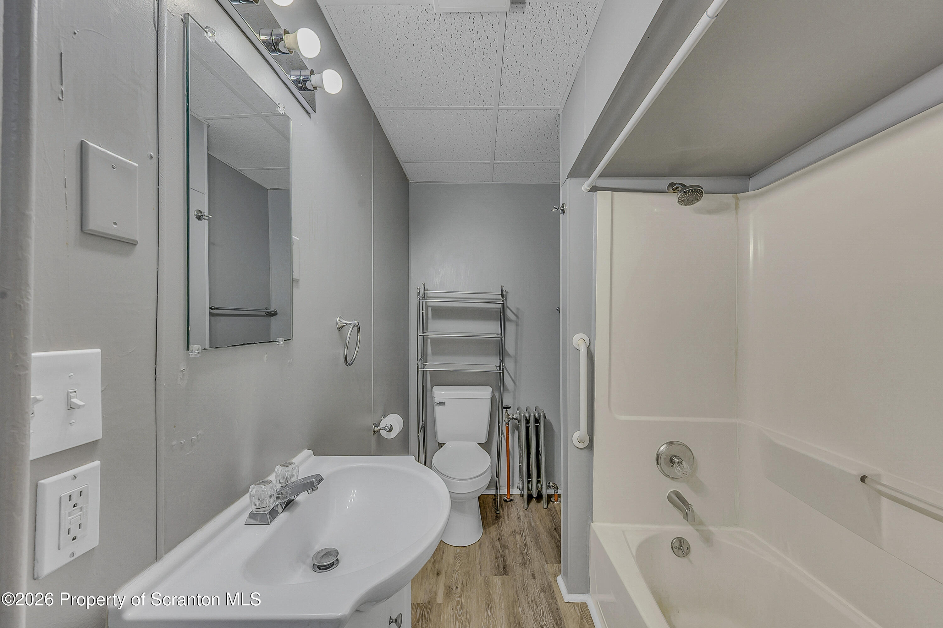535 Chestnut Street Dunmore, PA 18512 - Photo 9 of 20 Chestnut-14