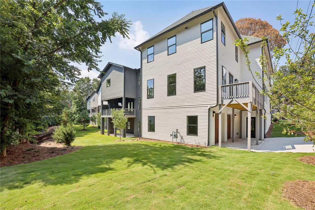 2595 Apple Valley Road Northeast Brookhaven, GA 30319 - Photo 22 of 23