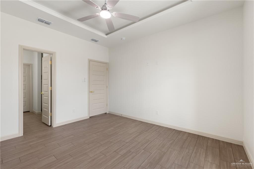 303 Merida Donna, TX 78537 - Photo 21 of 27