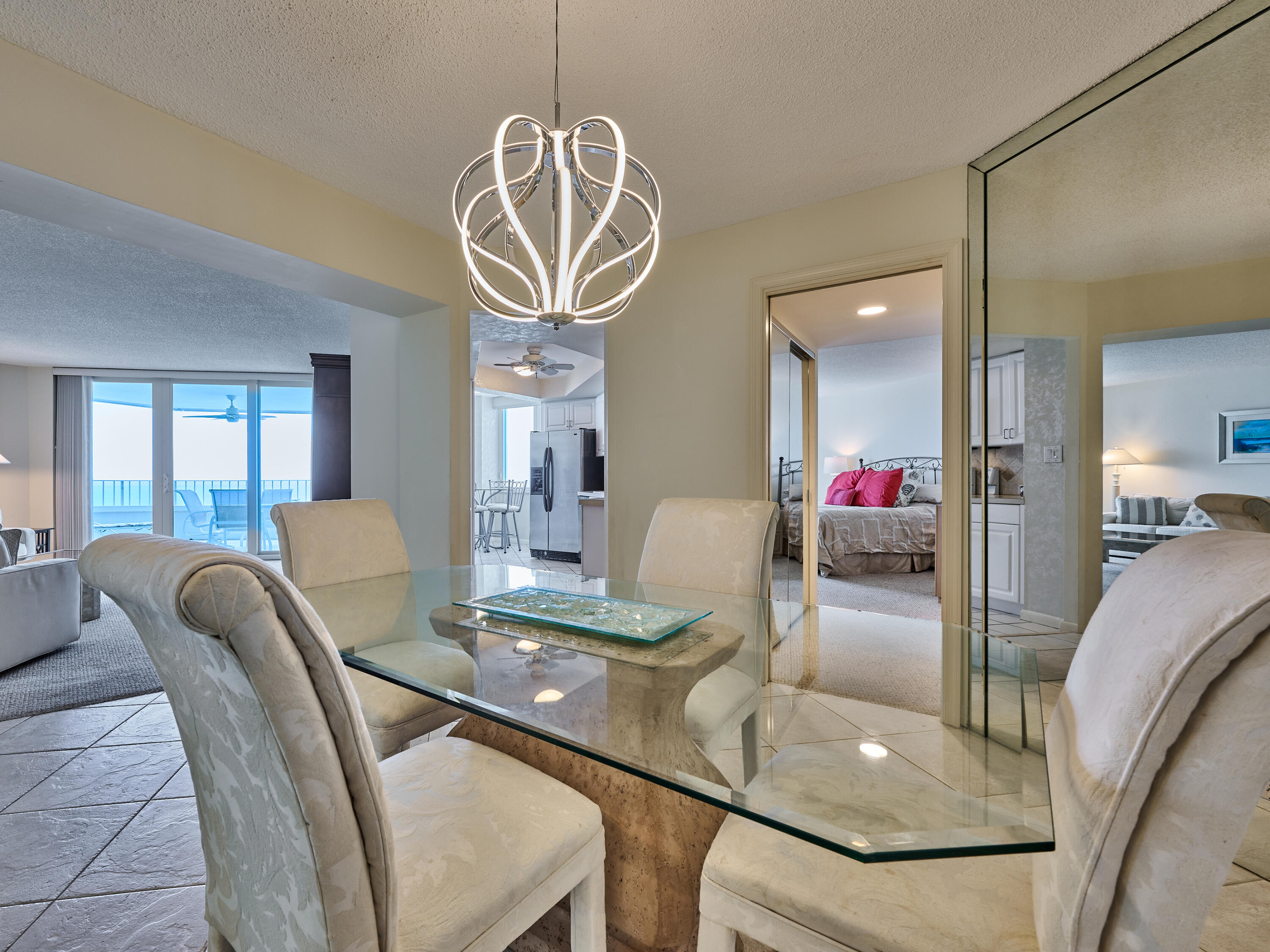 500 South Ocean Boulevard, Unit 2106 Boca Raton, FL 33432 - Photo 8 of 45 DINING