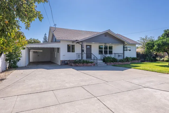 $850,000 | 24 East Abbey Street, Winters, CA 95694