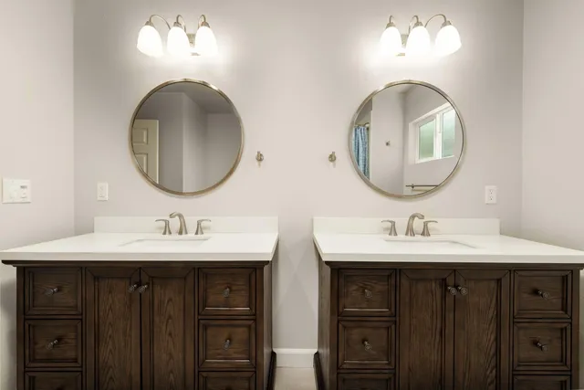 $850,000 | 24 East Abbey Street, Winters, CA 95694