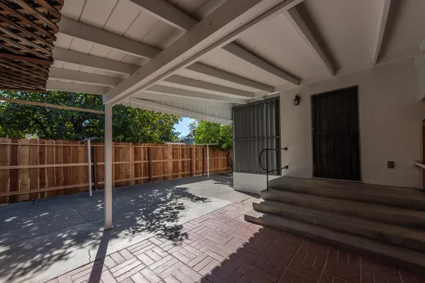 $850,000 | 24 East Abbey Street, Winters, CA 95694