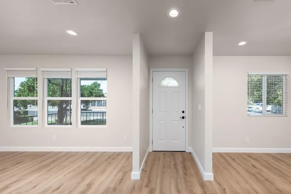 $850,000 | 24 East Abbey Street, Winters, CA 95694