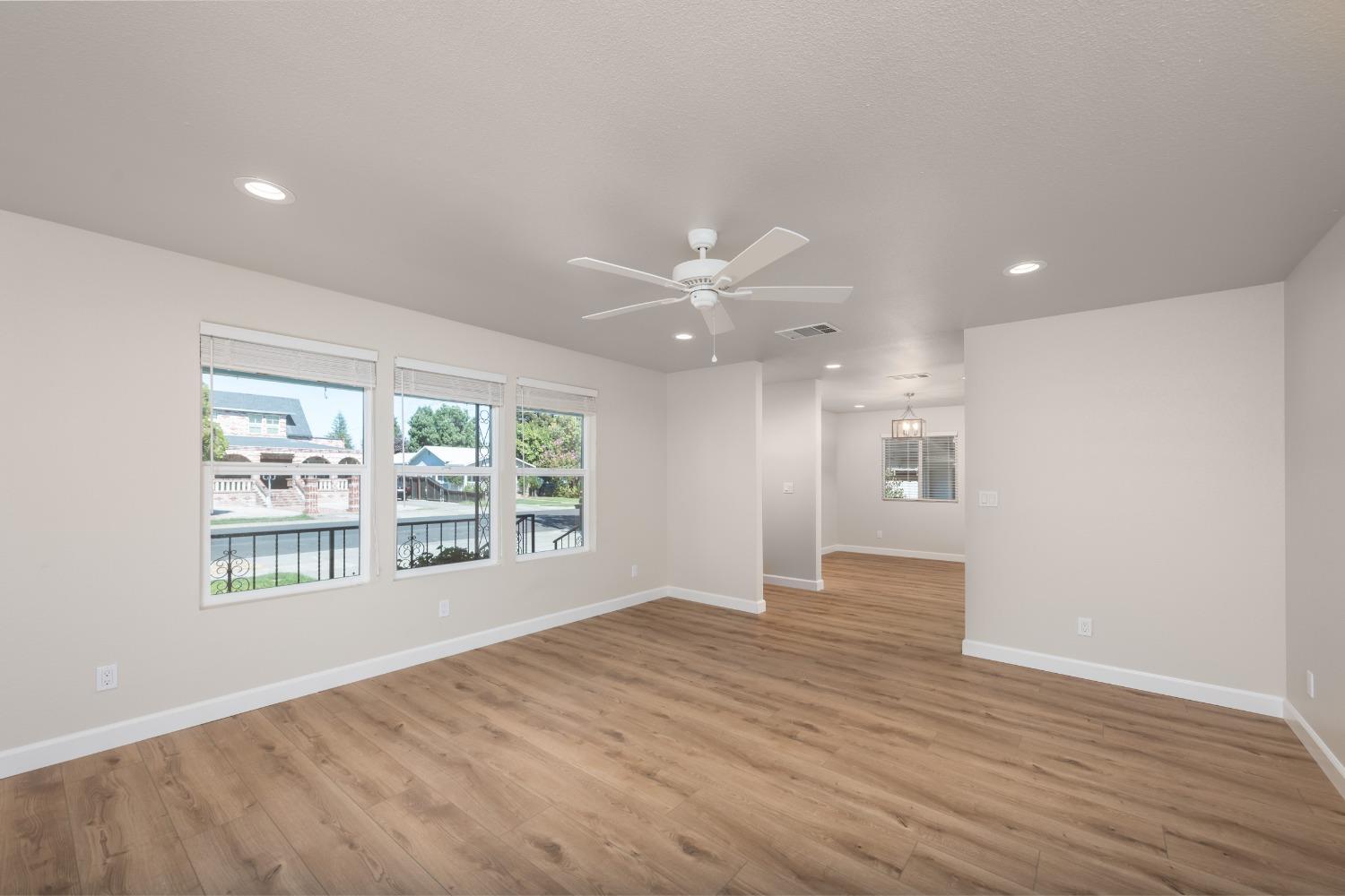 24 East Abbey Street Winters, CA 95694 - Photo 7 of 36