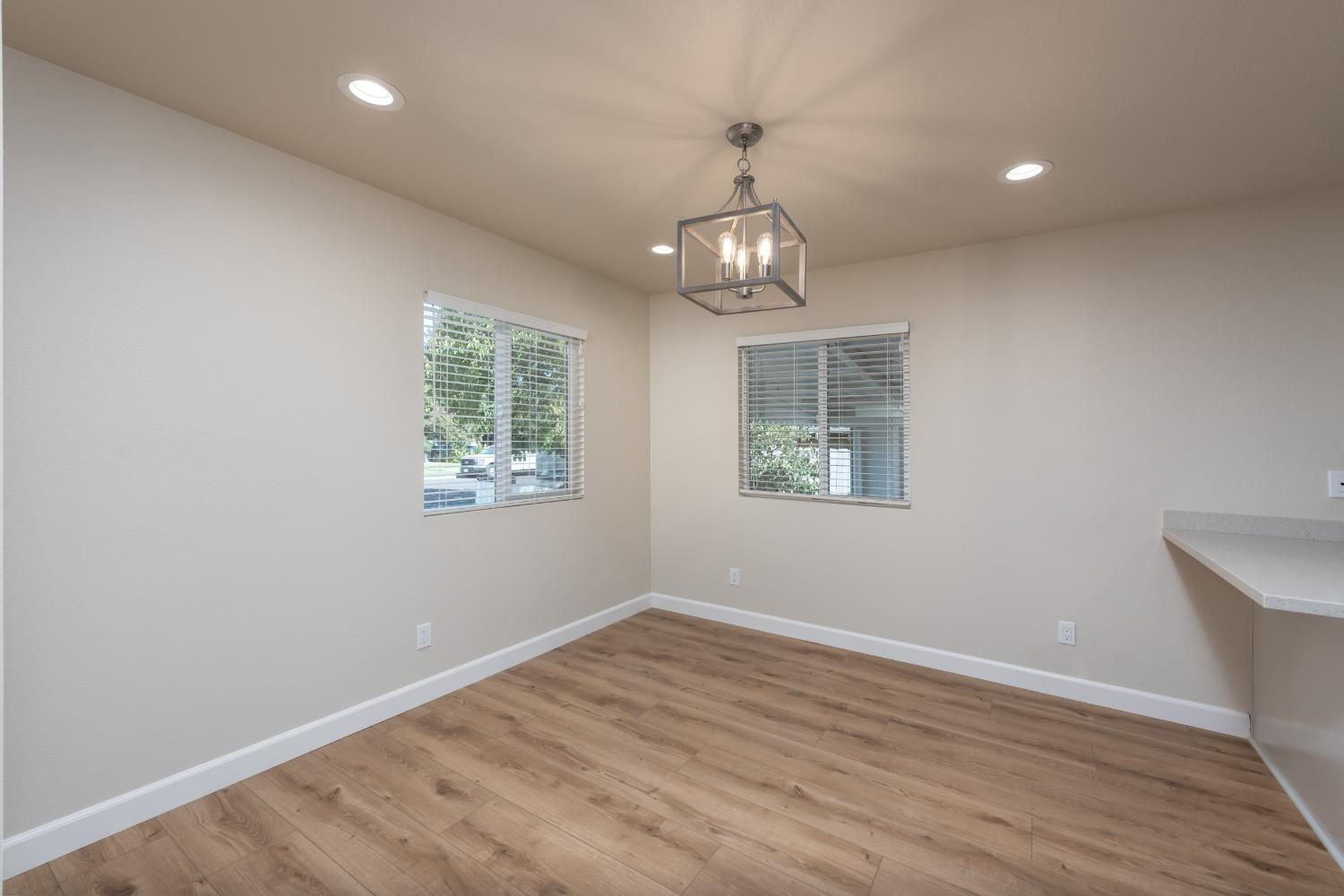 24 East Abbey Street Winters, CA 95694 - Photo 8 of 36