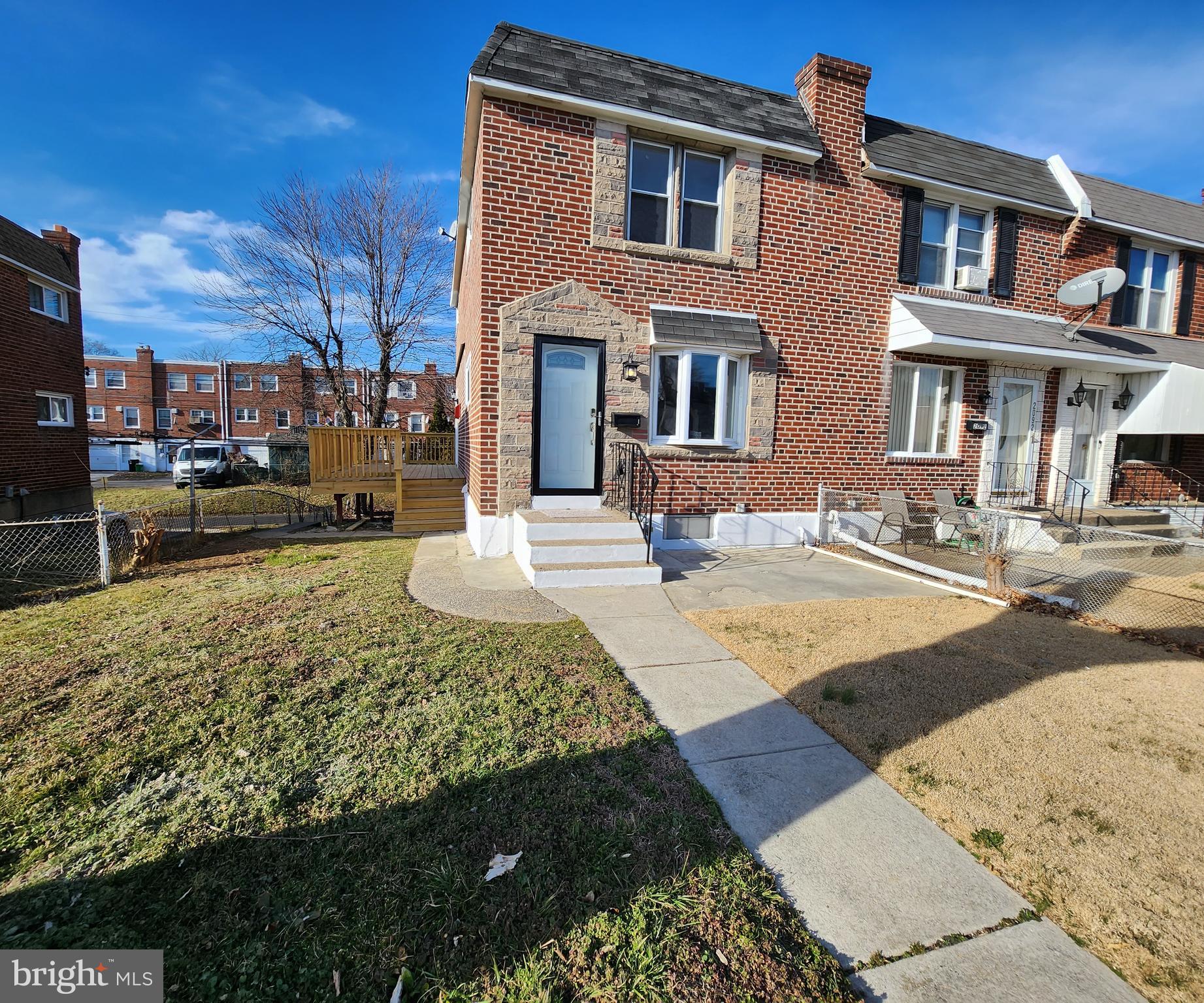 2090 Kent Road Folcroft, PA 19032 - Photo 2 of 35 Huge yard