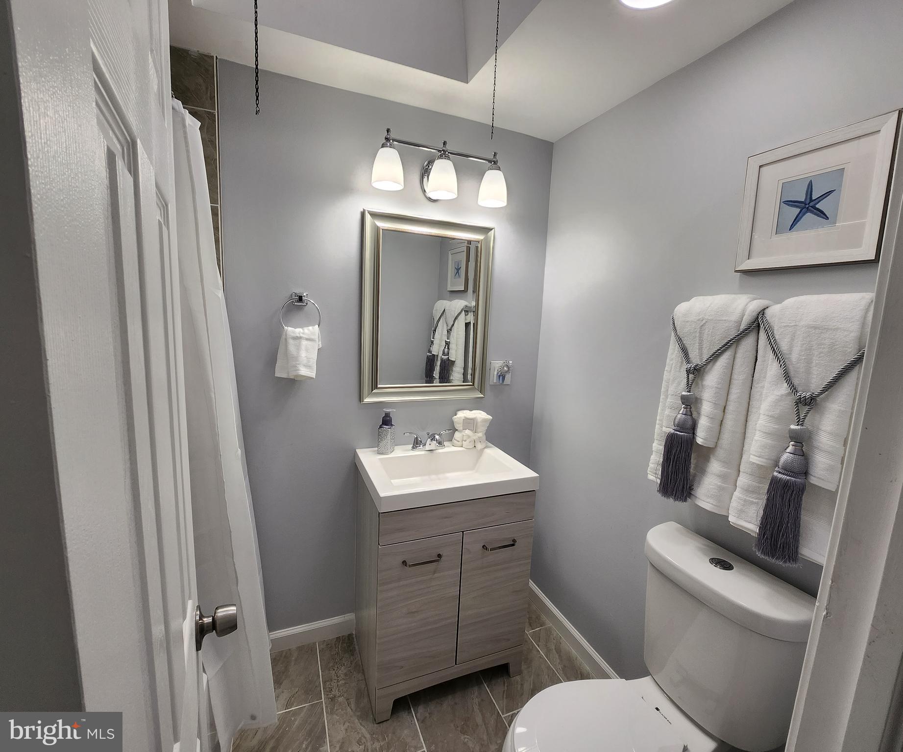 2090 Kent Road Folcroft, PA 19032 - Photo 25 of 35 Full bathroom