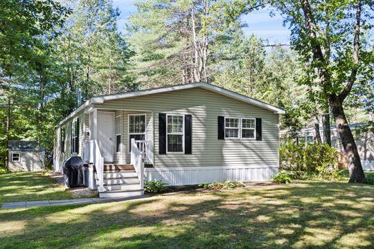 2196 Sanford Road, Unit 5 Wells, ME 04090 - Photo 2 of 37 Front of home