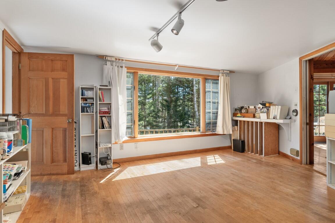 130 Van Horn Road East Boothbay, ME 04544 - Photo 8 of 19 61