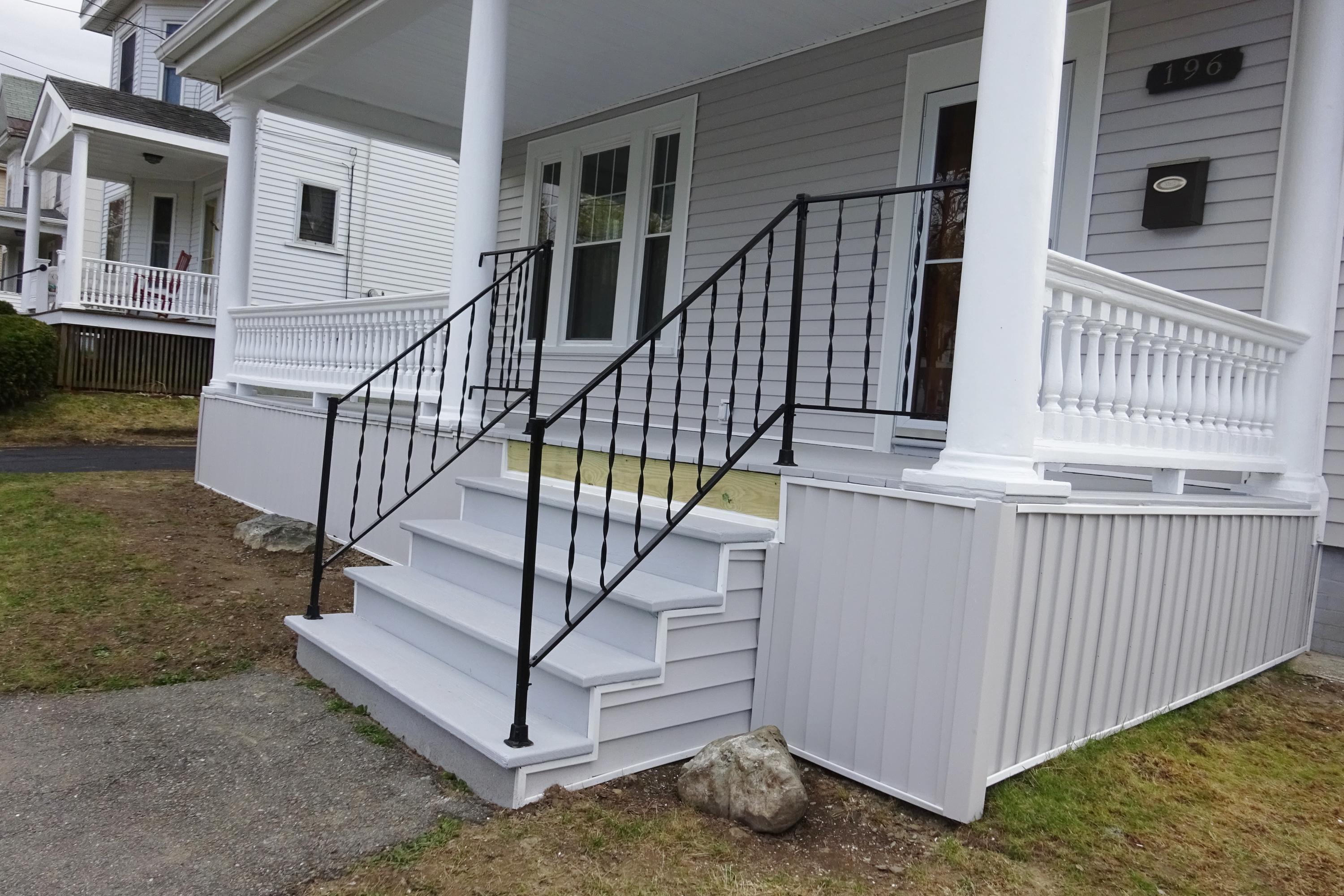 196 Maple Street Bangor, ME 04401 - Photo 2 of 40 2