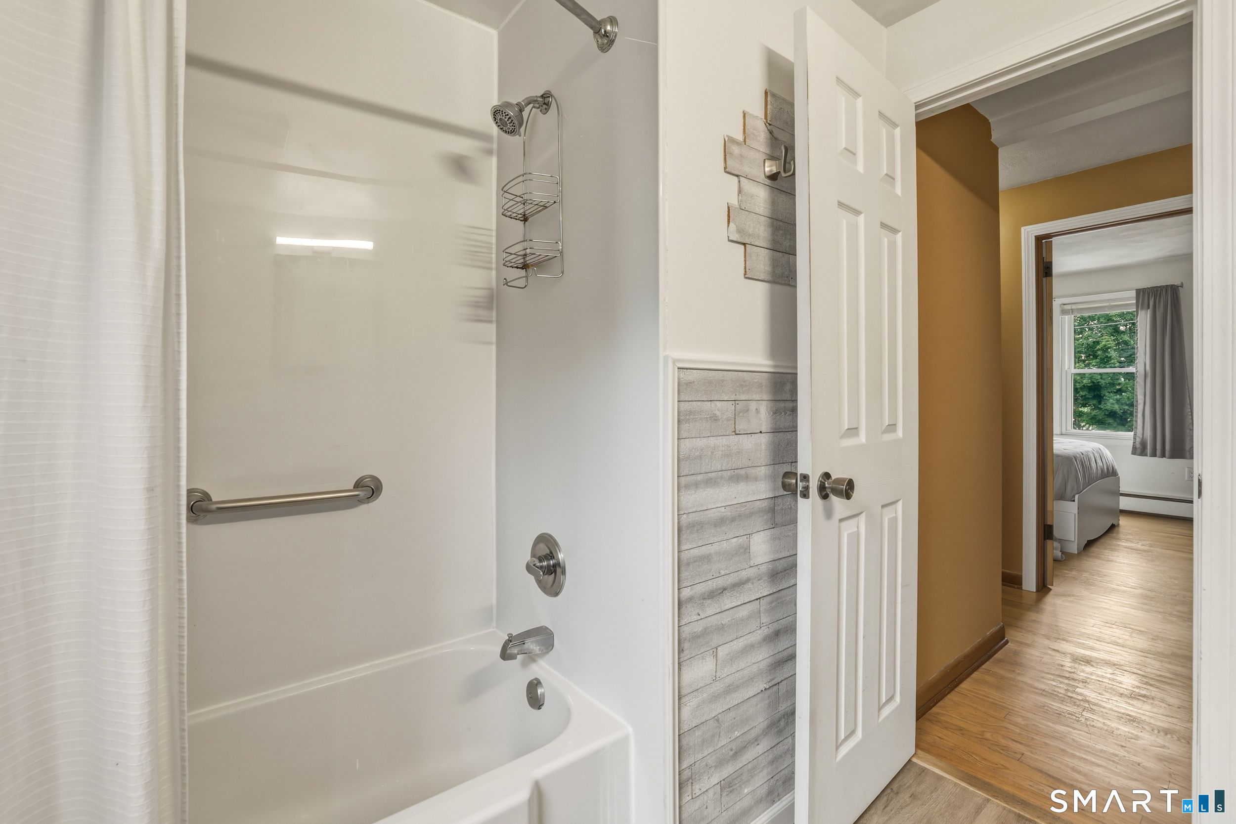 91 Berkeley Road Middletown, CT 06457 - Photo 17 of 33