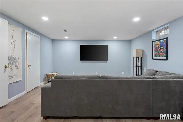 $325,000 | 2520 Argonne Avenue, Springfield, IL 62704