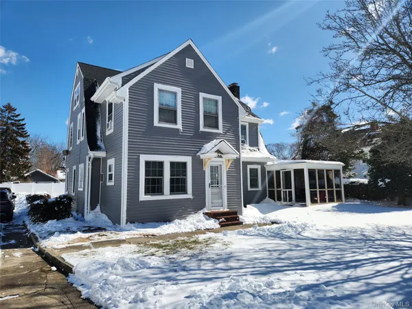 $849,000 | 268 Locust Avenue, Freeport, NY 11520