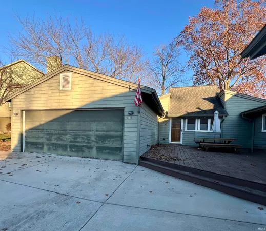 $279,900 | 9531 South Harbour Pointe Drive, Bloomington, IN 47401