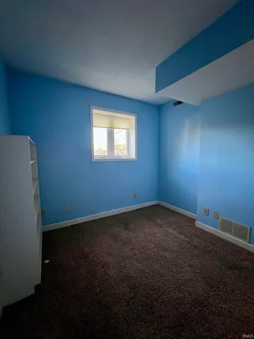 $285,000 | 9531 South Harbour Pointe Drive, Bloomington, IN 47401