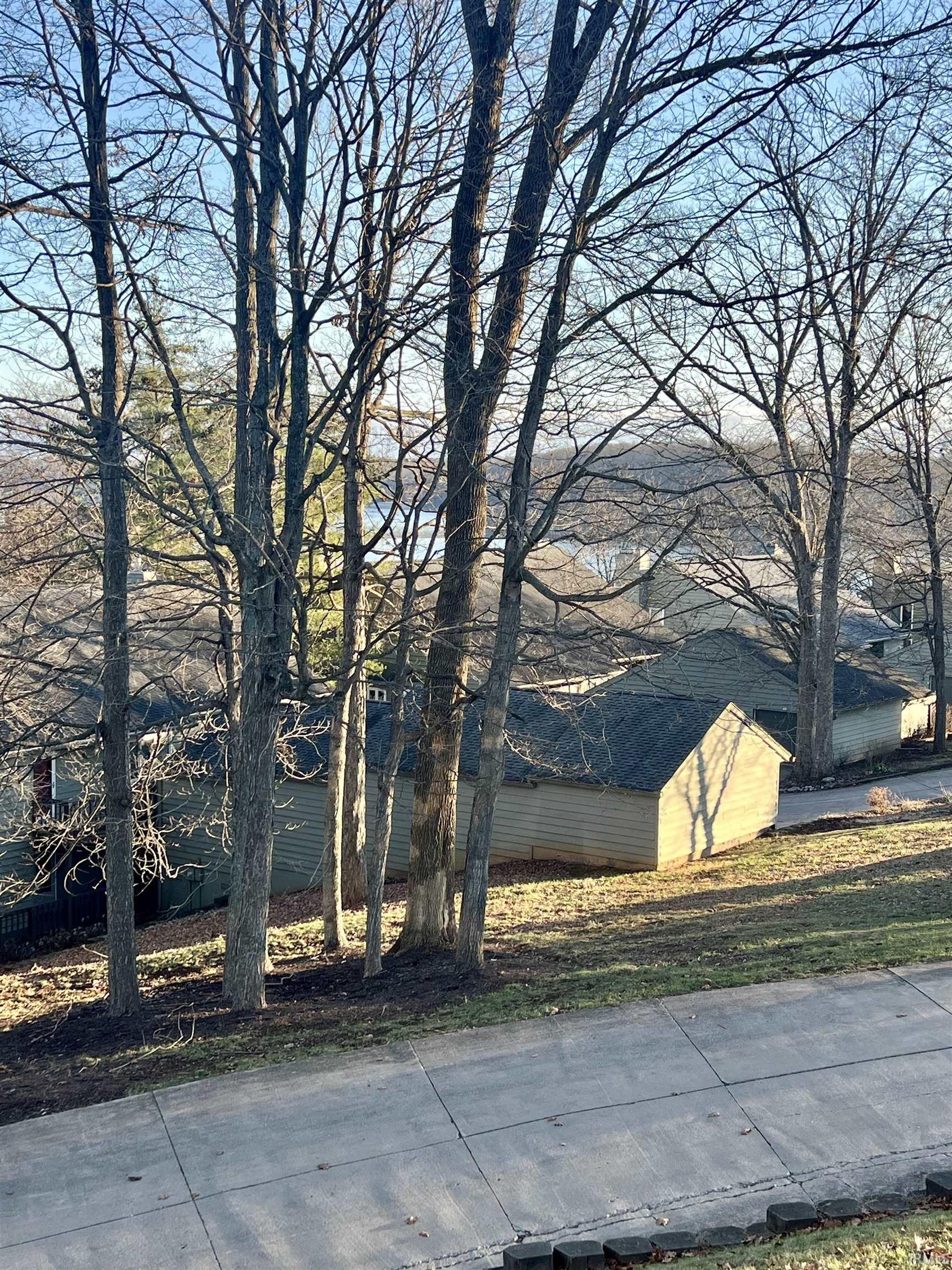 9531 South Harbour Pointe Drive Bloomington, IN 47401 - Photo 29 of 31