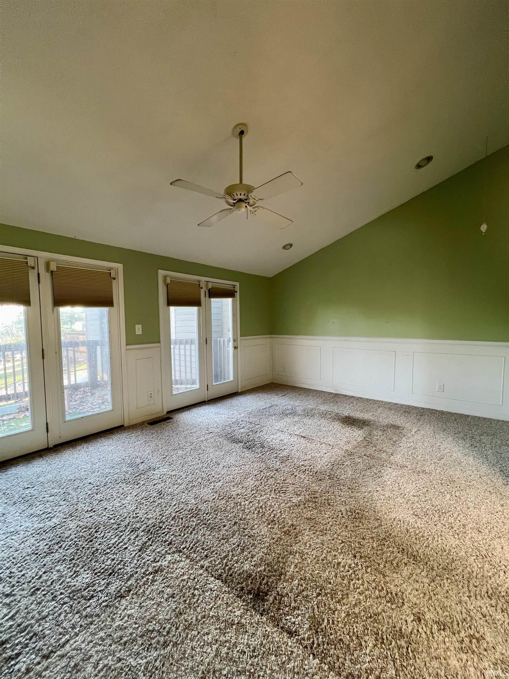 9531 South Harbour Pointe Drive Bloomington, IN 47401 - Photo 6 of 31