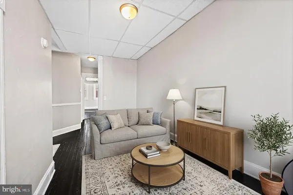 $950 | 2537 Madison Avenue, Unit 3, Baltimore, MD 21217