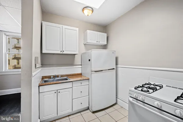$950 | 2537 Madison Avenue, Unit 3, Baltimore, MD 21217
