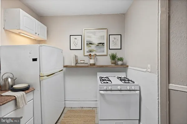$950 | 2537 Madison Avenue, Unit 3, Baltimore, MD 21217