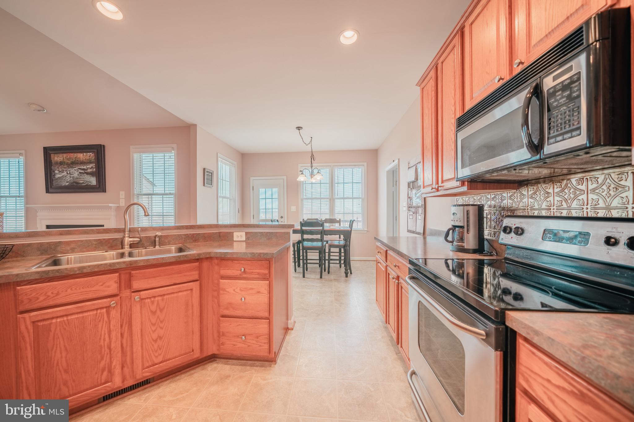 15186 Spring Ridge Road Culpeper, VA 22701 - Photo 6 of 36 Gourmet Kitchen with large space for a table