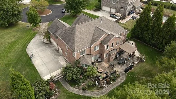 $1,750,000 | 725 Wild Berry Court, Waxhaw, NC 28173