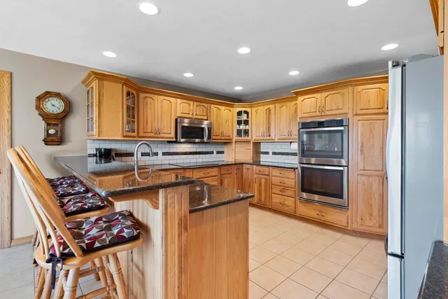 $624,900 | W5735 County Road East, Shawano, WI 54166