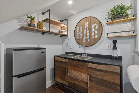 $490,000 | 647 Southwest Crestview Drive, Grain Valley, MO 64029