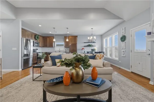 $490,000 | 647 Southwest Crestview Drive, Grain Valley, MO 64029