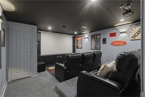 $490,000 | 647 Southwest Crestview Drive, Grain Valley, MO 64029