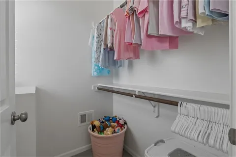 $490,000 | 647 Southwest Crestview Drive, Grain Valley, MO 64029