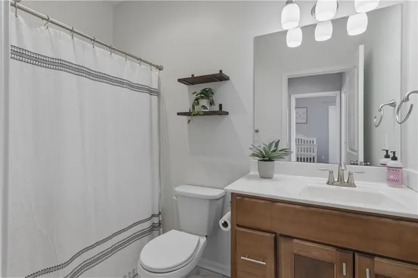 $490,000 | 647 Southwest Crestview Drive, Grain Valley, MO 64029