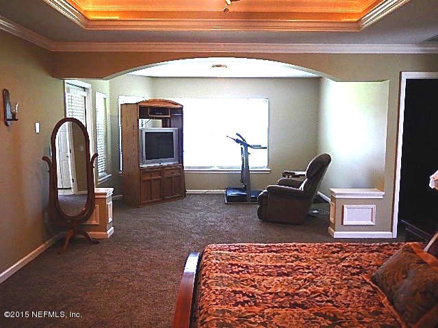 1304 Alvis Road Jacksonville, FL 32220 - Photo 8 of 28 DSCN2473