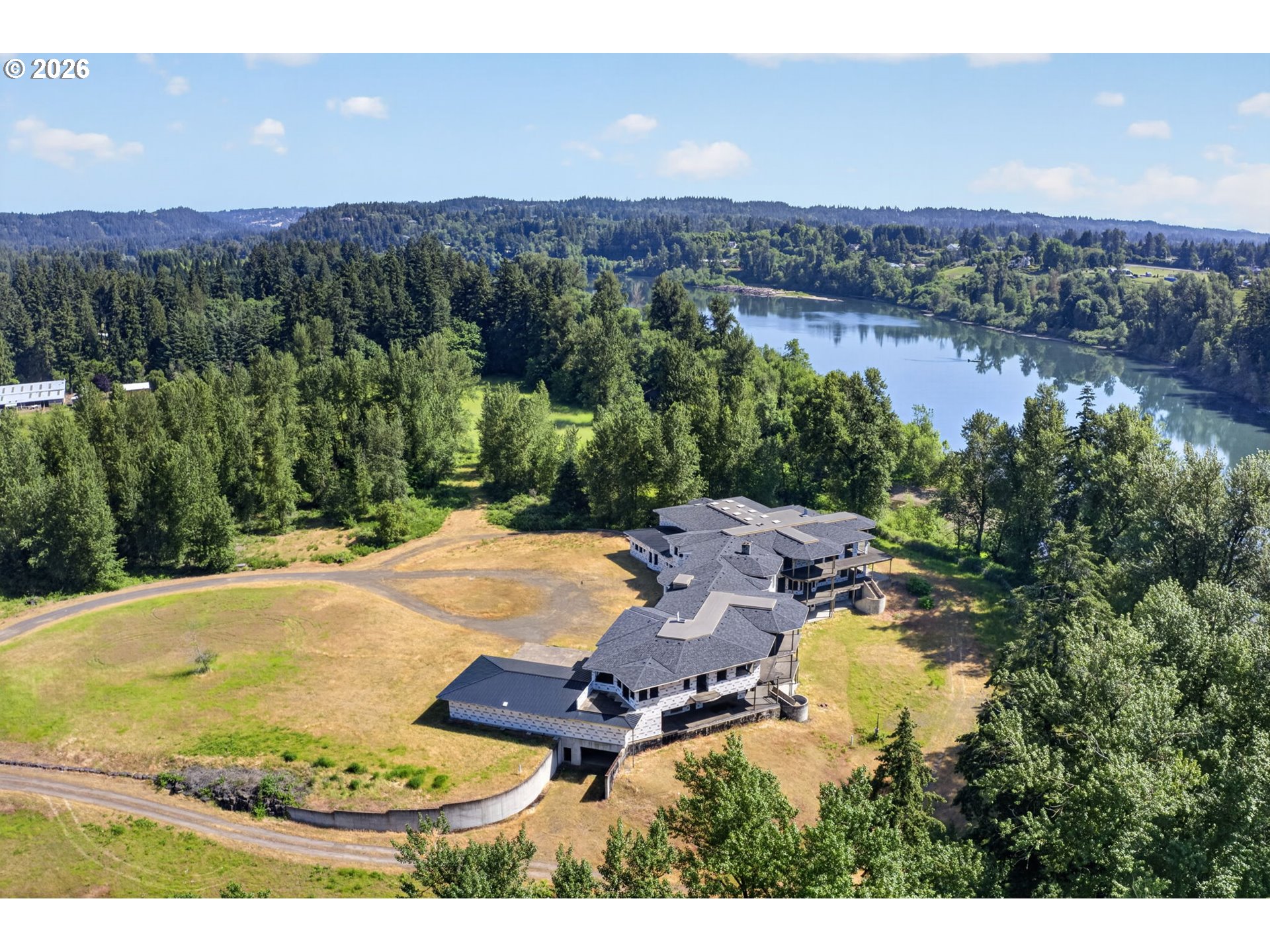 32020 Southwest Peach Cove Road West Linn, OR 97068 - Photo 6 of 29