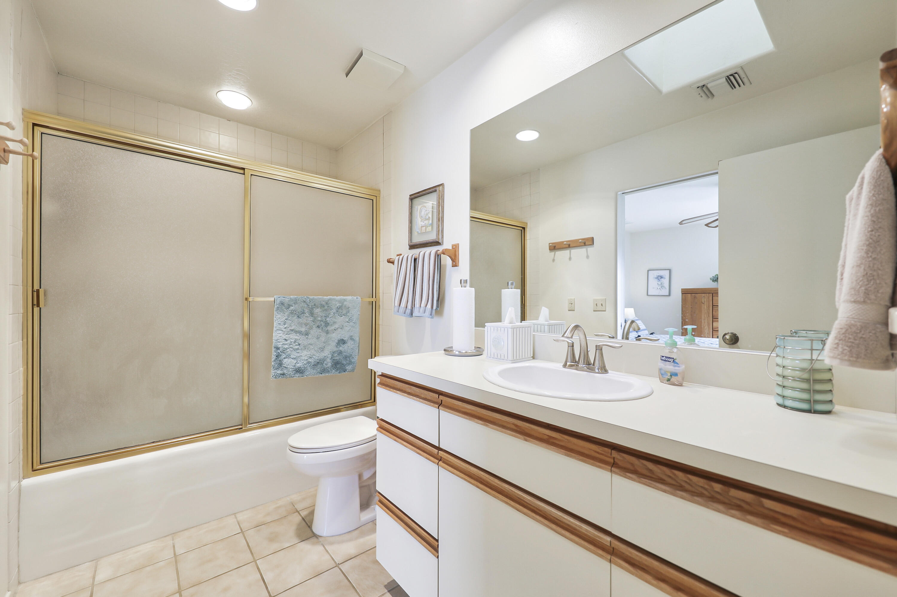 79170 Starlight Lane Bermuda Dunes, CA 92203 - Photo 18 of 33 a bathroom with a sink a toilet and shower
