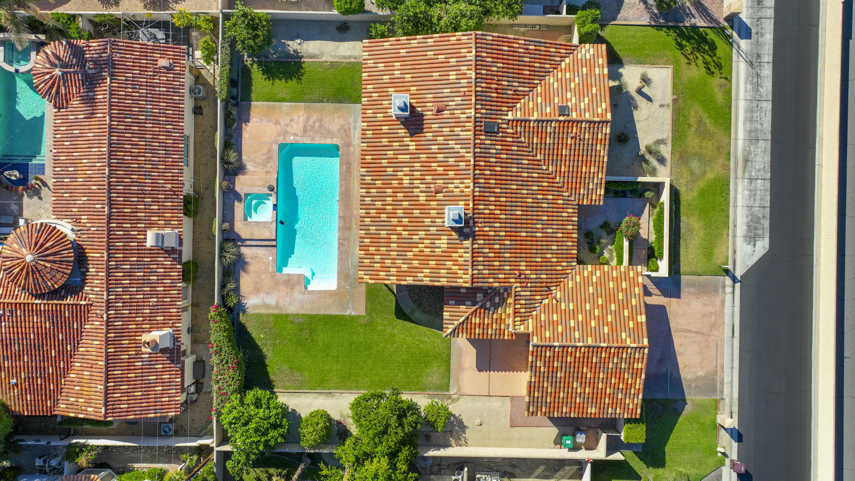 79170 Starlight Lane Bermuda Dunes, CA 92203 - Photo 33 of 33 front view of a building