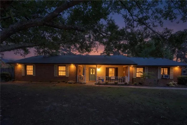 $255,000 | 1850 Brandy Lane Southeast, Conyers, GA 30013