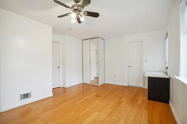 $3,850 | 292 New York Avenue, Jersey City, NJ 07307