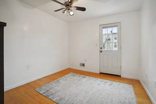 $3,850 | 292 New York Avenue, Jersey City, NJ 07307
