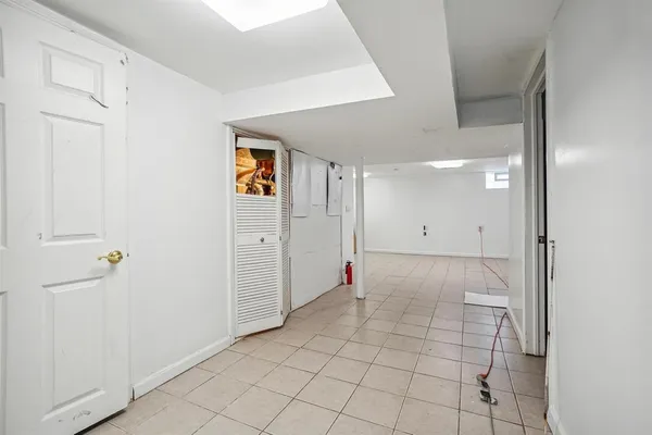 $3,850 | 292 New York Avenue, Jersey City, NJ 07307