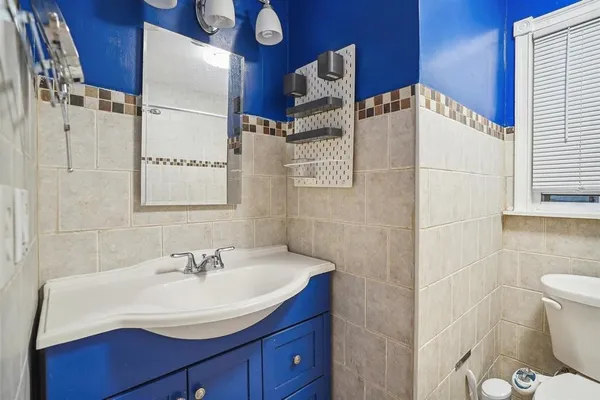 $3,850 | 292 New York Avenue, Jersey City, NJ 07307