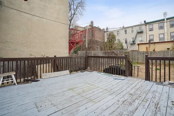 $3,850 | 292 New York Avenue, Jersey City, NJ 07307