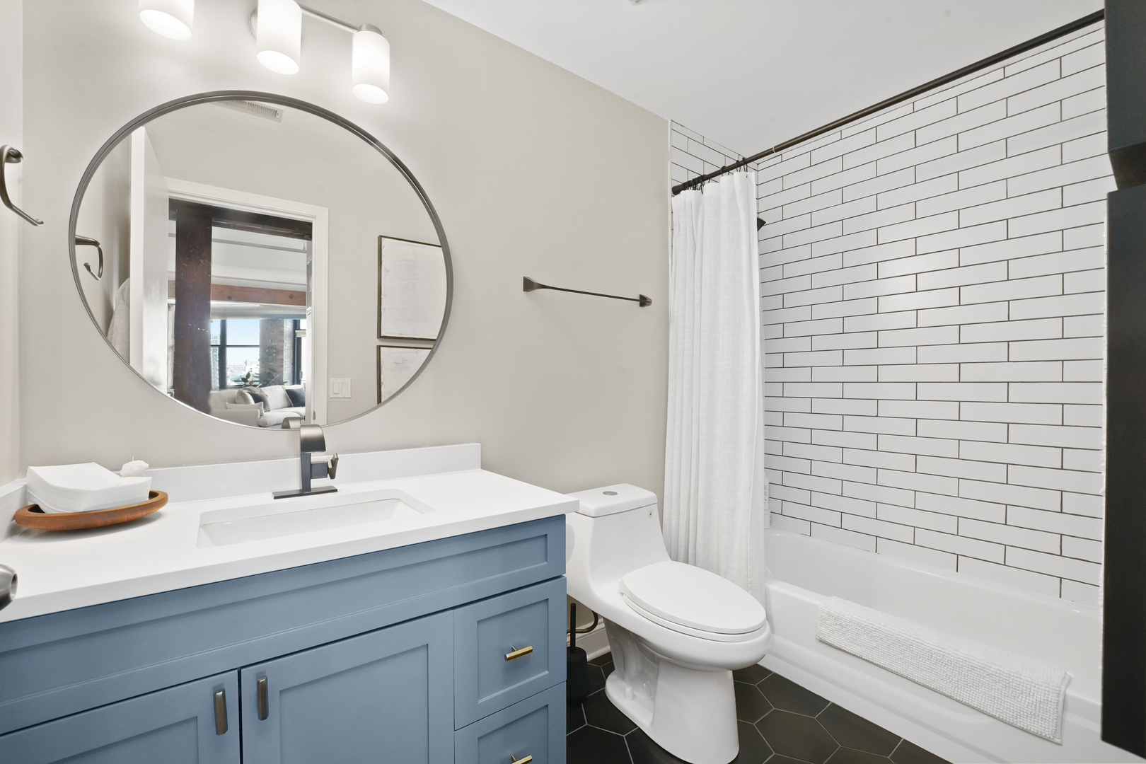 520 West Huron Street, Unit 420 Chicago, IL 60654 - Photo 20 of 22