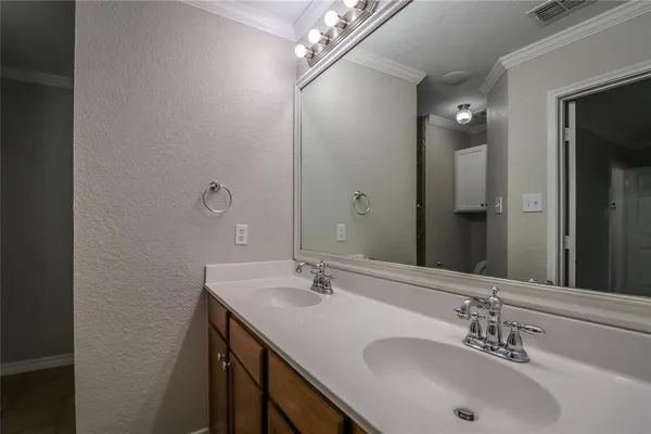 $2,200 | 5313 Archer Drive, Fort Worth, TX 76244