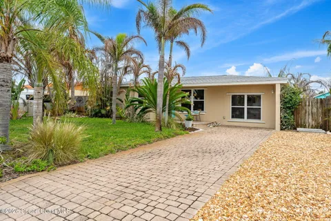 $525,000 | 140 Southeast 4th Street, Satellite Beach, FL 32937