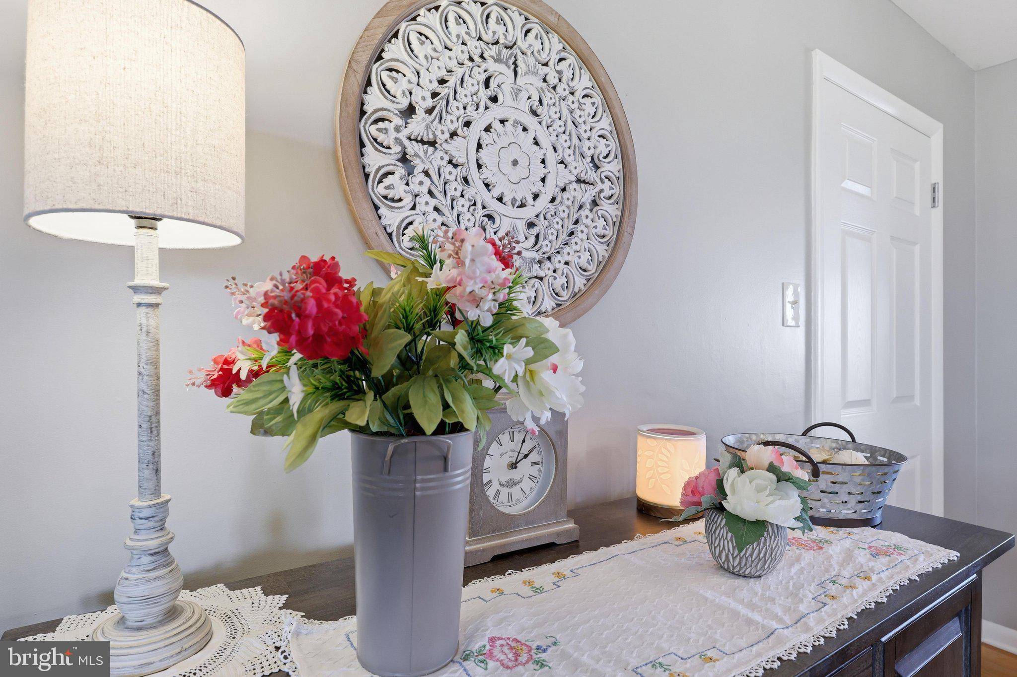 16913 Fairview Road Hagerstown, MD 21740 - Photo 17 of 57 Dining Room