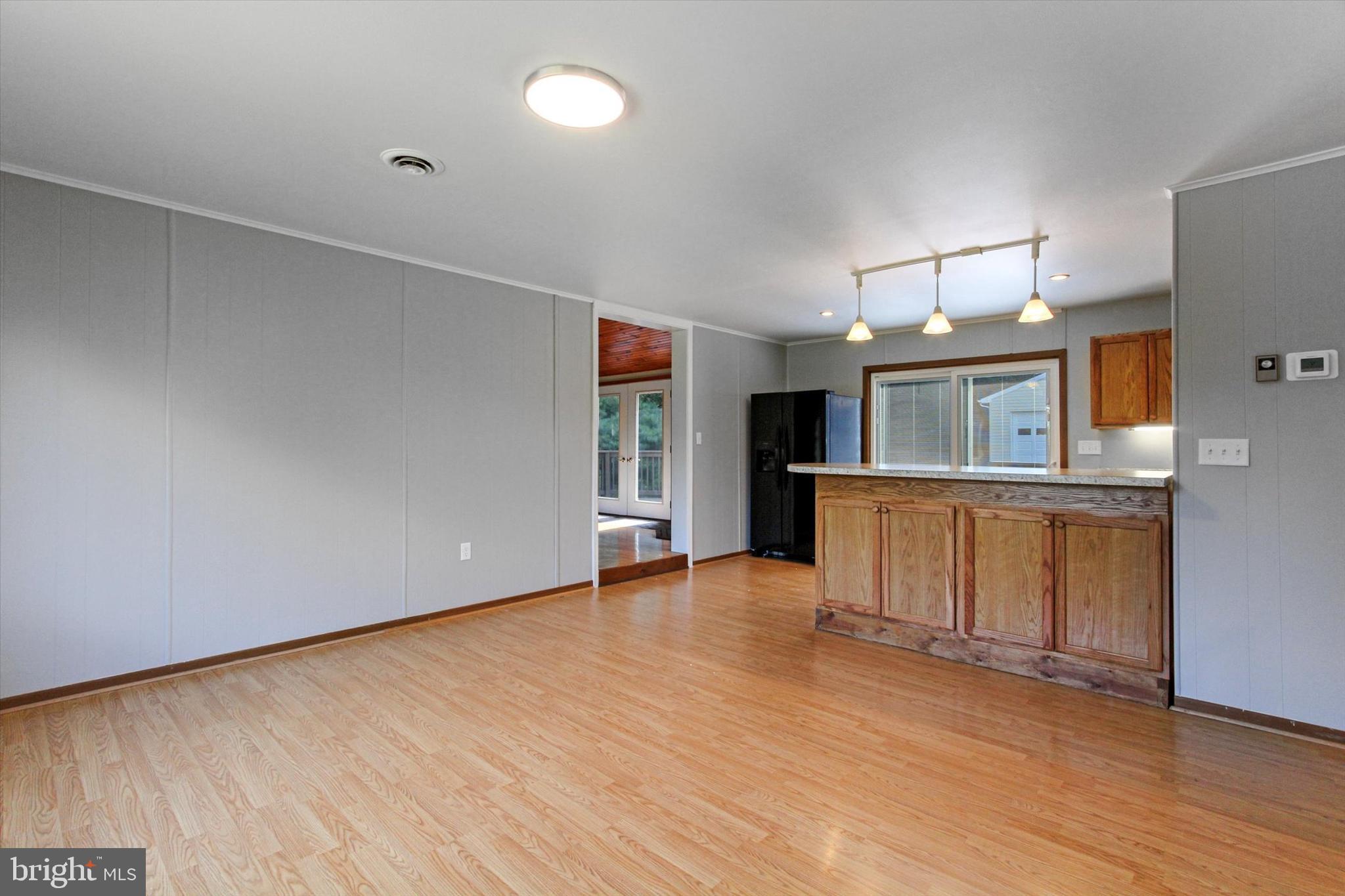 10412 Old Forge Road Waynesboro, PA 17268 - Photo 6 of 34 Gallery Image 6