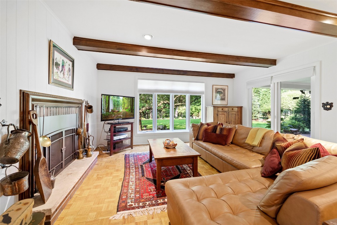 513 Midvale Road Vestal, NY 13850 - Photo 16 of 38 Gallery Image 16